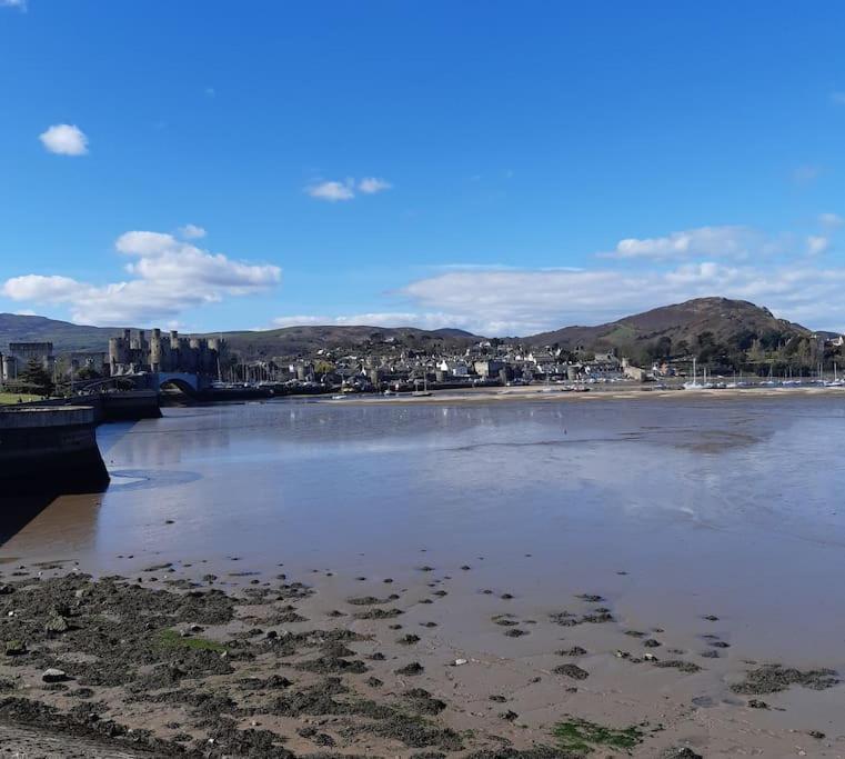 Charming Mid Terrace Cottage Conwy Exteriér fotografie